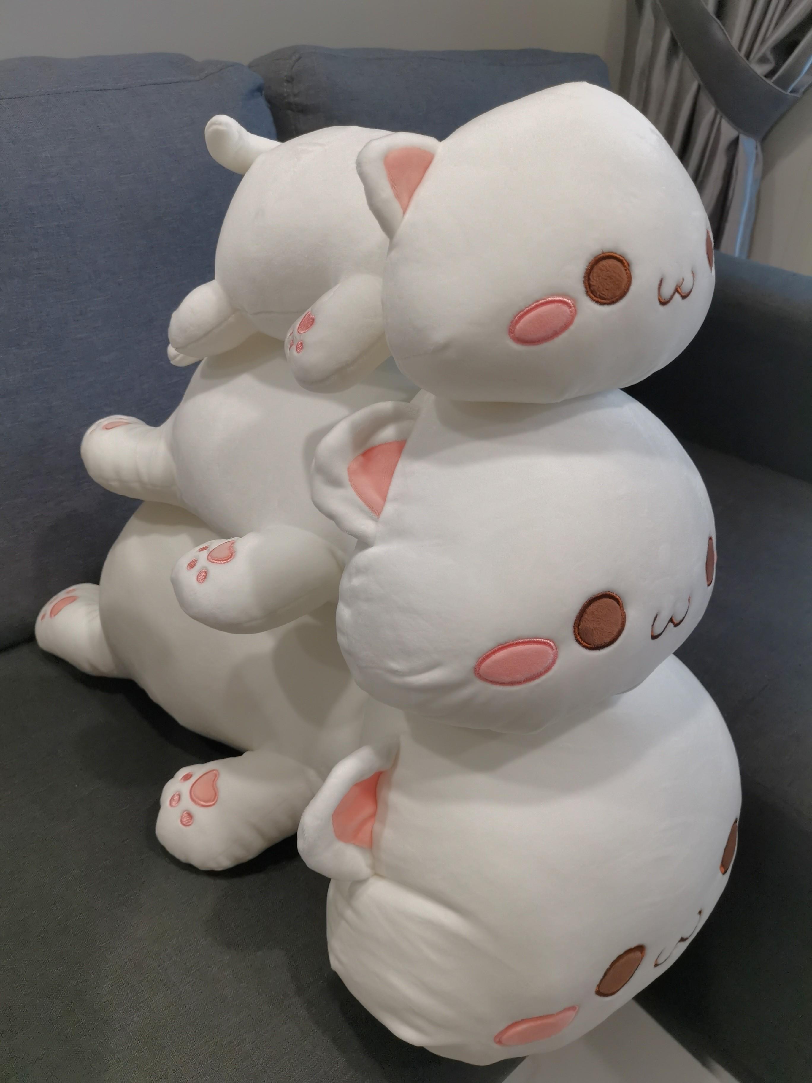 mochi mochi peach cat plush