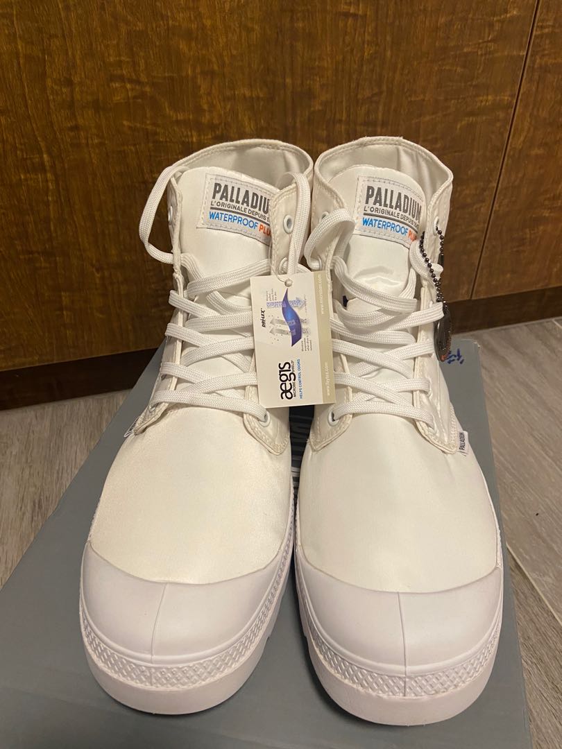 Palladium waterproof plus store