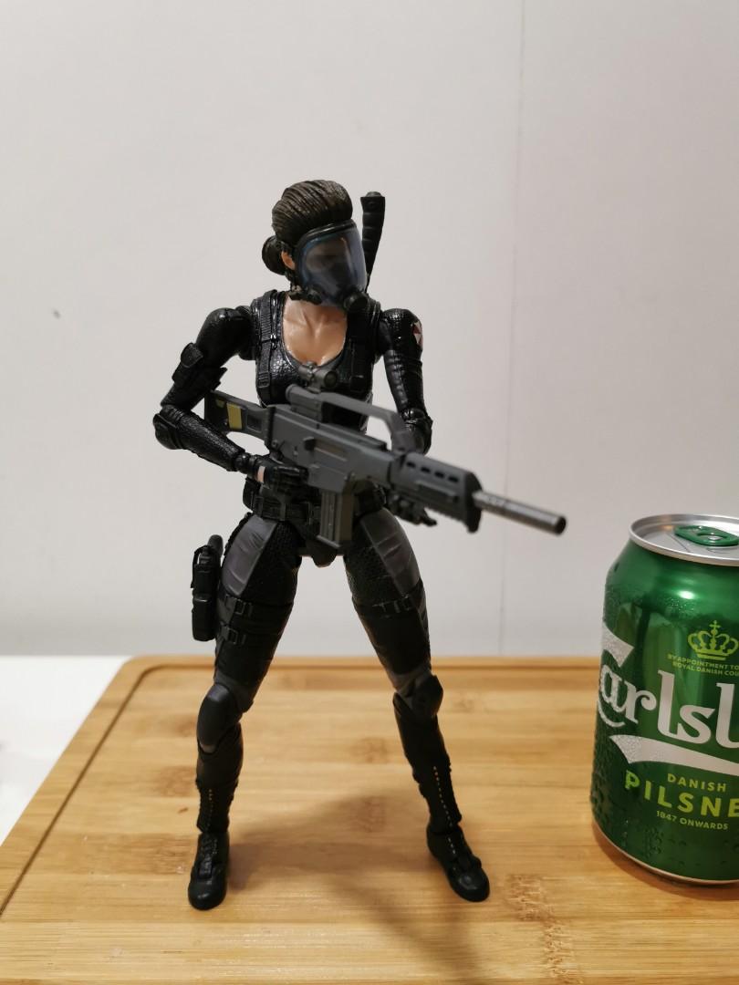 Play arts hotsell kai resident evil
