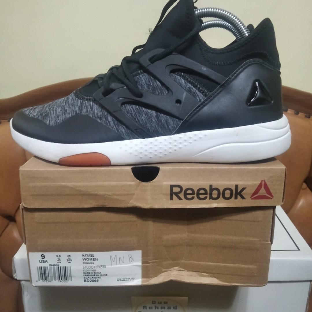 Reebok shipping time Clearance