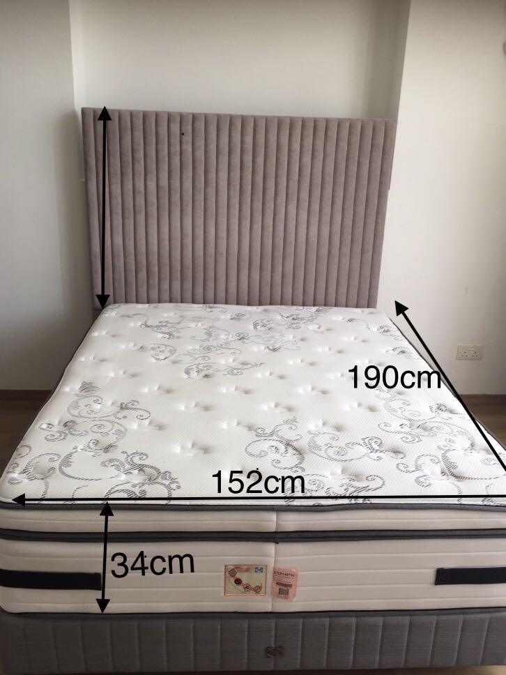 Sealy Queen Mattress And Bedframe Furniture Home Living Bed Frames Mattresses On Carou Sealy Queen Mattress And Bedframe, Sealy Queen Bed Frame
