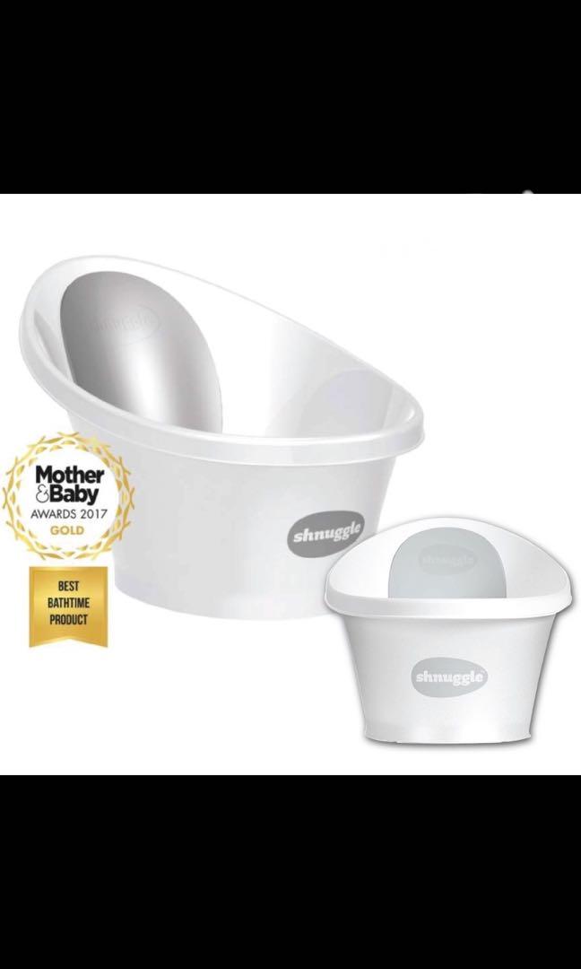 Shnuggle Bath with Plug & Foam Backrest, Babies & Kids, Baby Nursery
