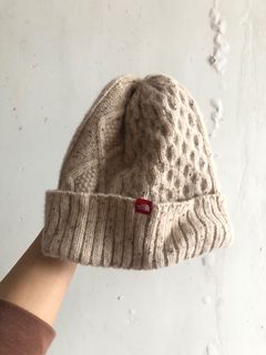 （分類：）位於 。 由 maymaylii 提交（商品編號 1053316491，圖片 1）。簡介： 。