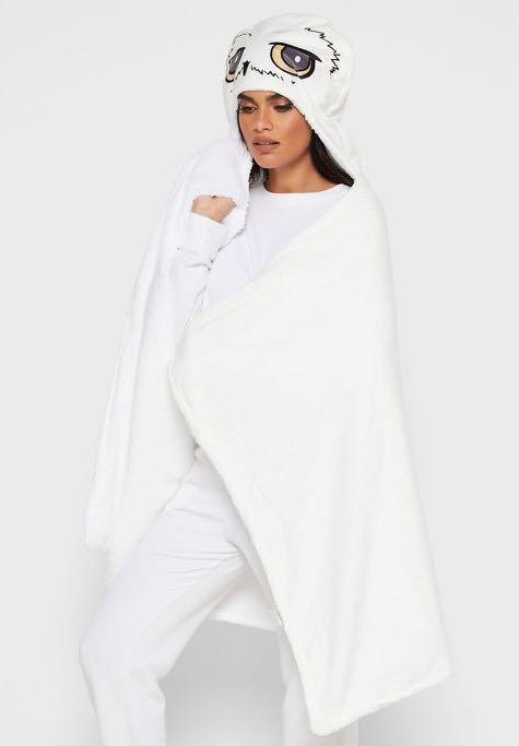 Hooded blanket typo outlet
