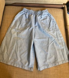 （分類：）位於 。 由 cwmctl 提交（商品編號 1053313340，圖片 1）。簡介： 。