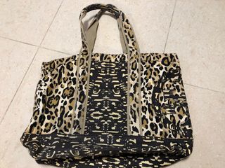 （分類：）位於 。 由 cleannothing 提交（商品編號 1059580356，圖片 1）。簡介： 。