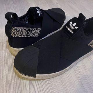 adidas slip on sneakers