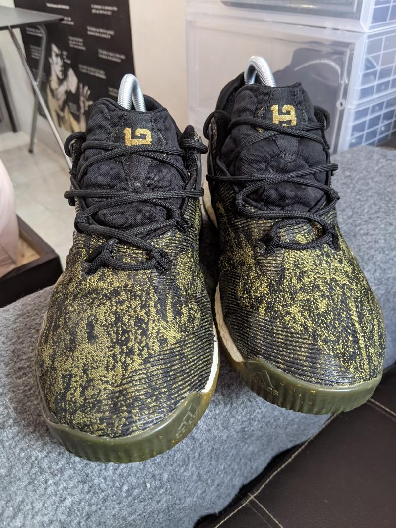 Adidas Crazylight Boost Low 10.5UK Men s Fashion Footwear Sneakers on Carousell