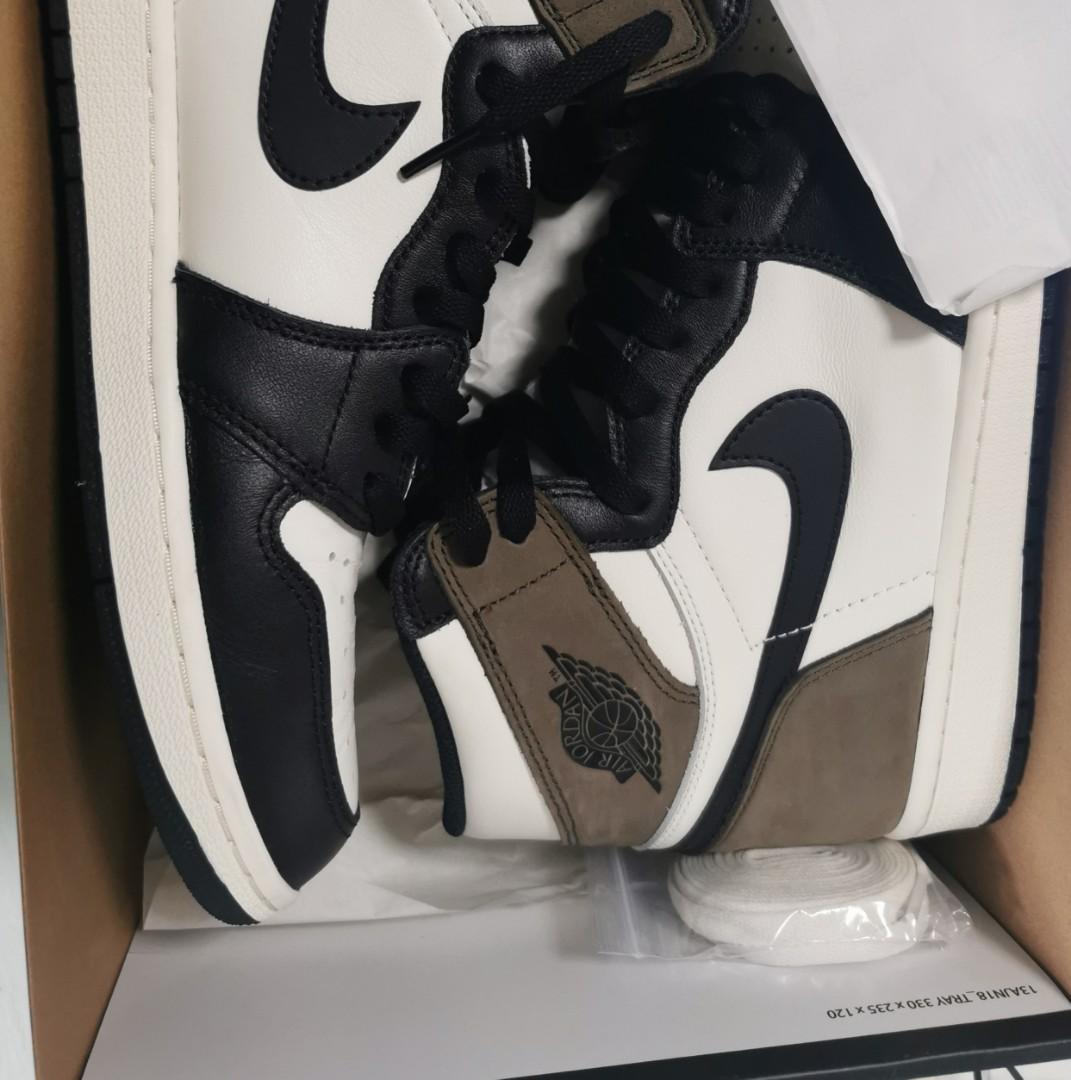 air jordan 1 mocha size 11