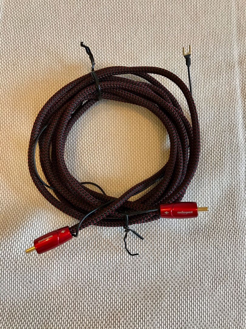 Audioquest Irish Red RCA subwoofer cable, 音響器材, 可攜式音響設備 Carousell