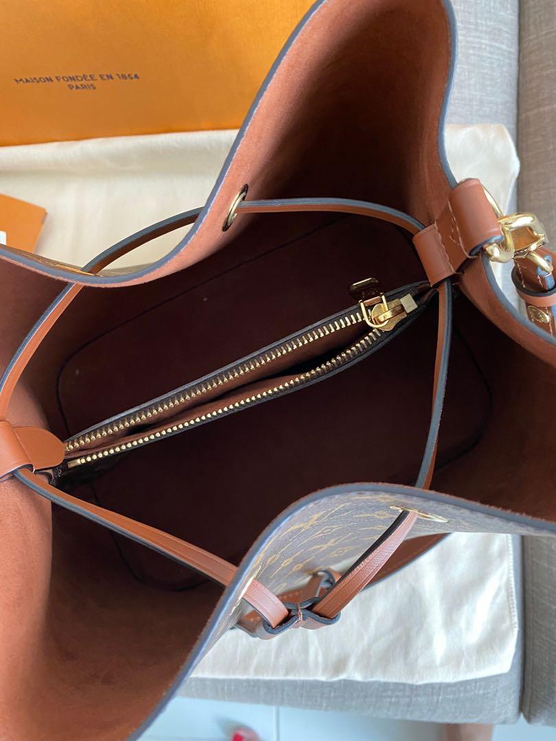3D model Louis Vuitton Neonoe MM Bag Monogram Caramel Brown Leather VR / AR  / low-poly