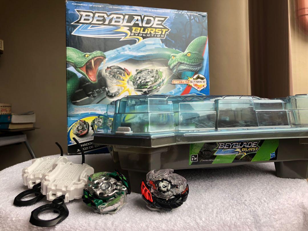 Beyblade burst hotsell snake pit set