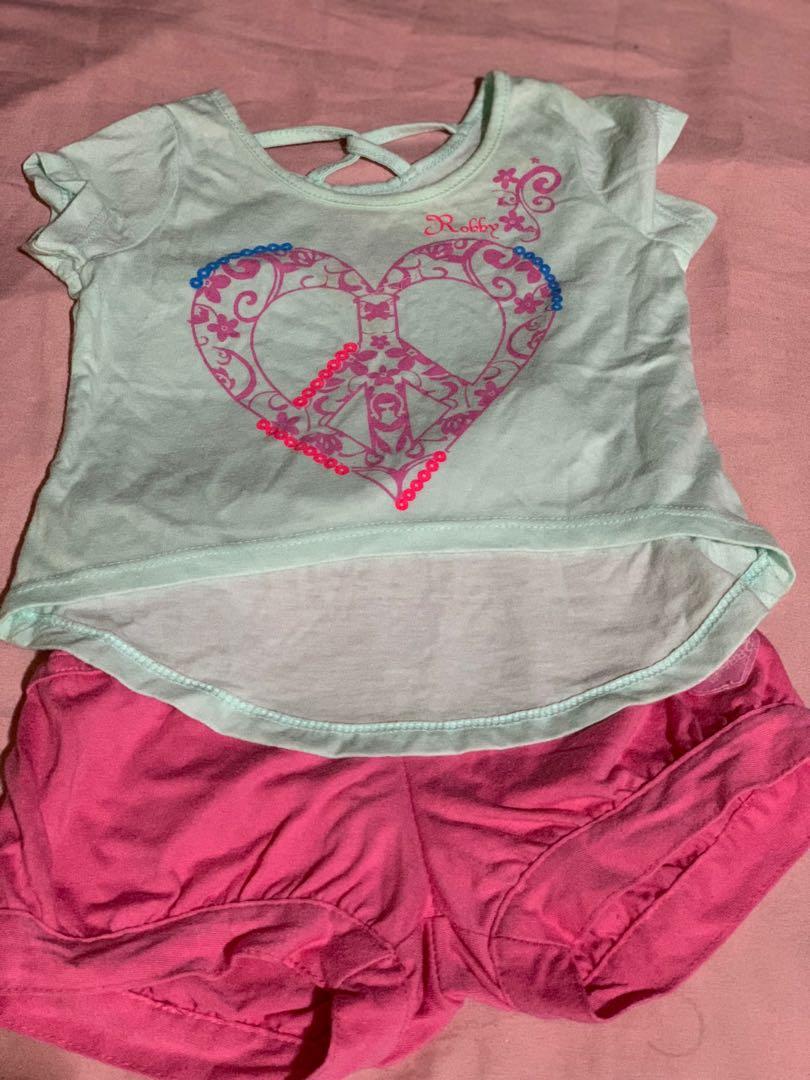 Branded Kids clothes Bundle 1 (Category: Babies & Kids Fashion) located in Makati City. Submitted by joyness2theworld (Listing ID 1059477219, Image 3). Description: Used but not abused Can fit up to 1 y/o.