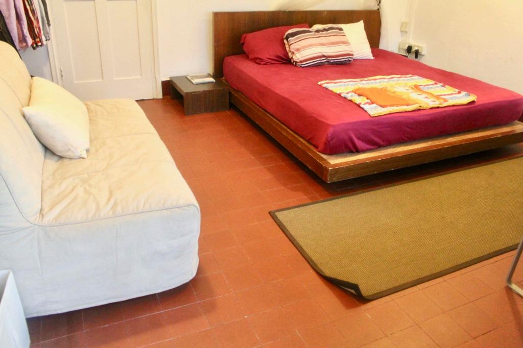 Master Bedroom near Newton MRT / Orchard 1350 available from March