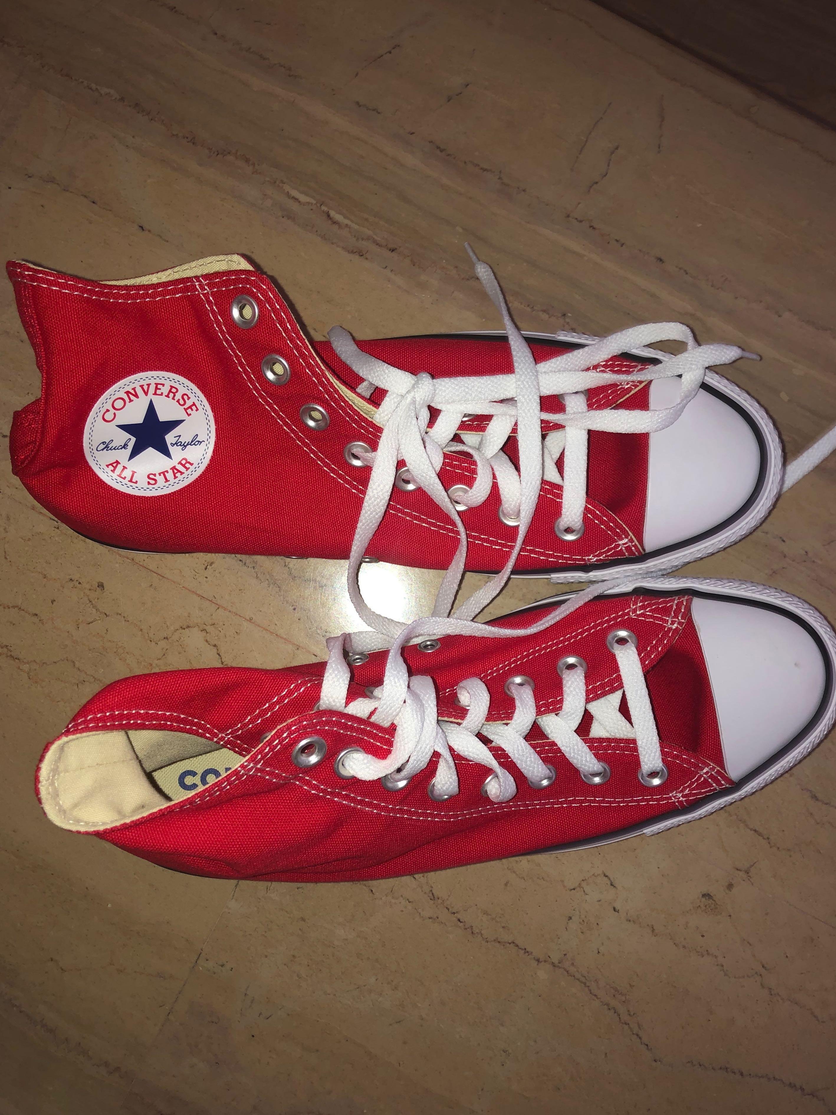 White and red hot sale high top converse