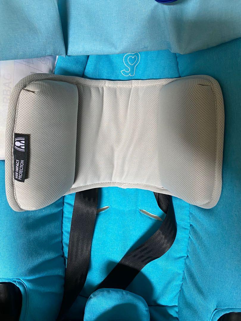 Doona infant head support insert, Babies & Kids, Going Out, Car Seats