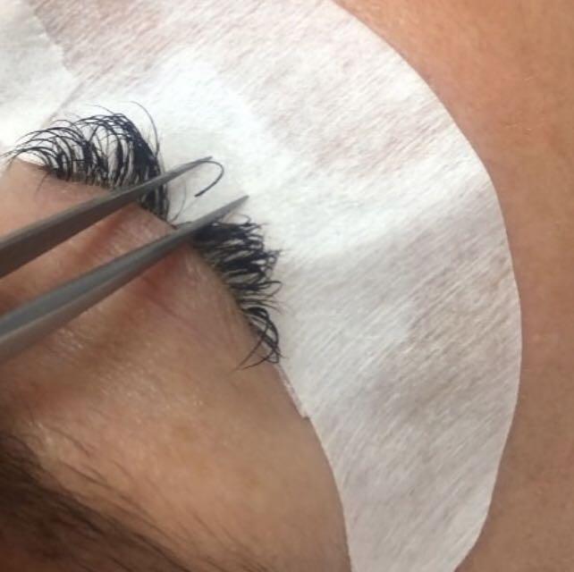 Eyelash Extension Lash Glue Sensitive Eyes Low Fumes Exclusive Formula