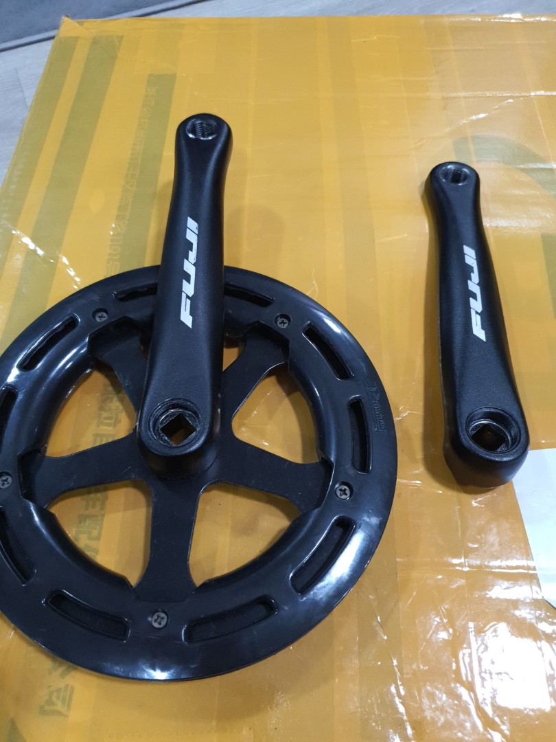 Fuji crankset outlet