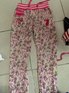 (Category: ) located in . Submitted by surayamazlan (Listing ID 1059424660, Image 1). Description: .