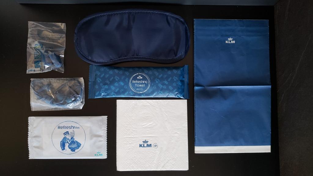 Klm Royal Dutch Airline Economy Class Amenity Kit New Everything Else Others On Carousell