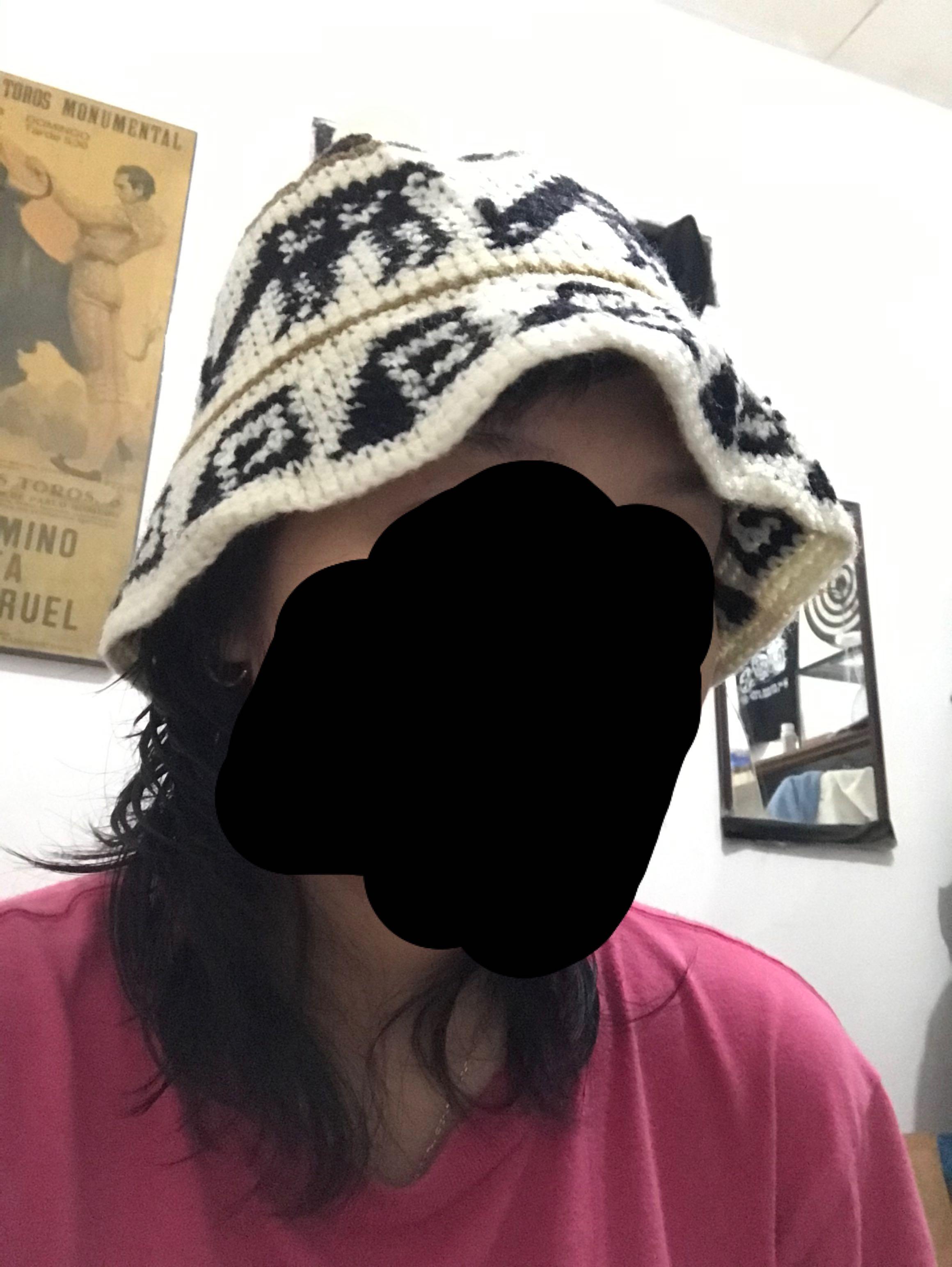 Knit bucket hat, Fesyen Wanita 