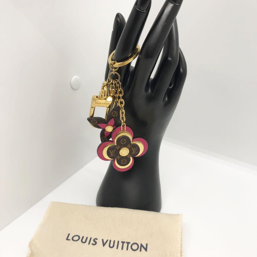 Louis Vuitton Blooming Flowers Bag Charm And Key Holder (M63084