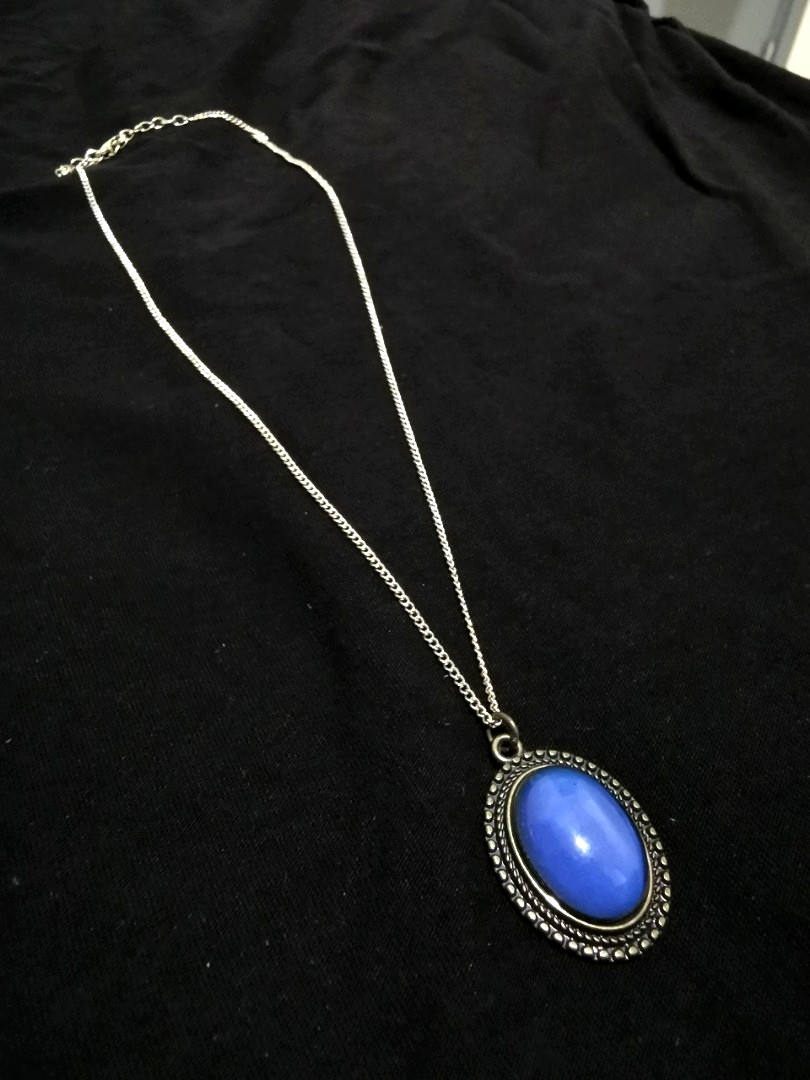 Lovisa mood shop necklace