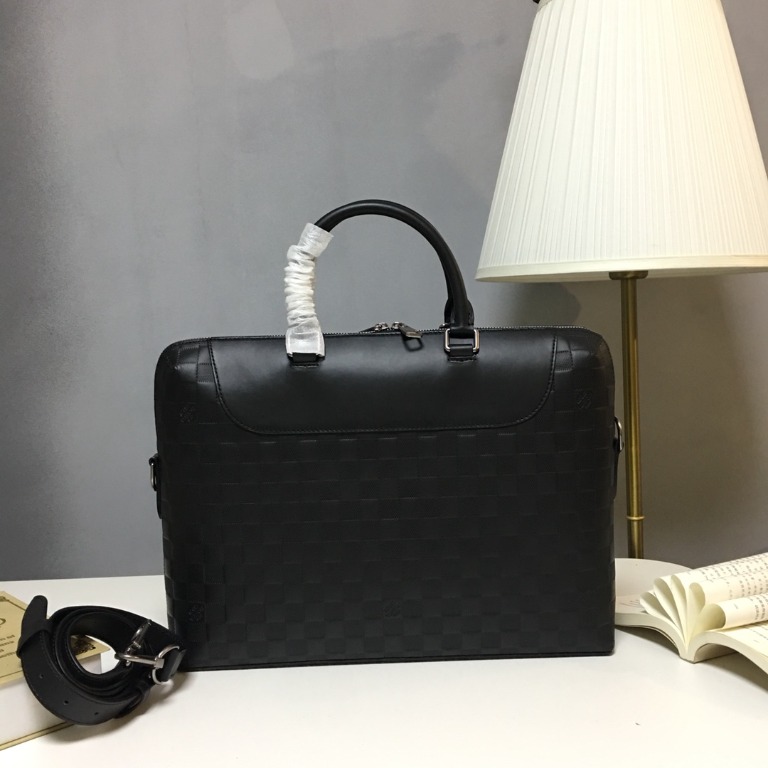 LV AVENUE SOFT BRIEFCASE Men s Fashion Bags Briefcases on Carousell