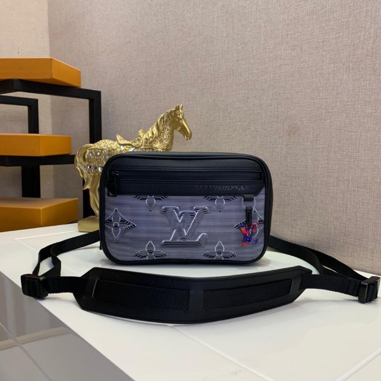 LV EXPANDABLE MESSENGER, Men's Fashion, Bags, Sling Bags on Carousell