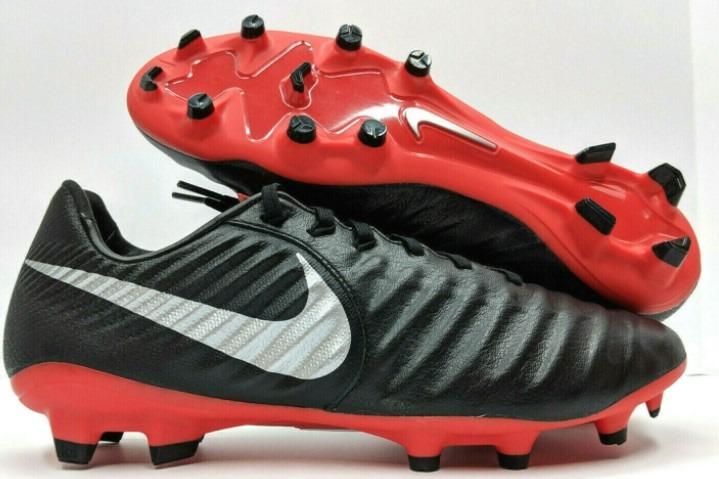 nike tiempo football boots size 7