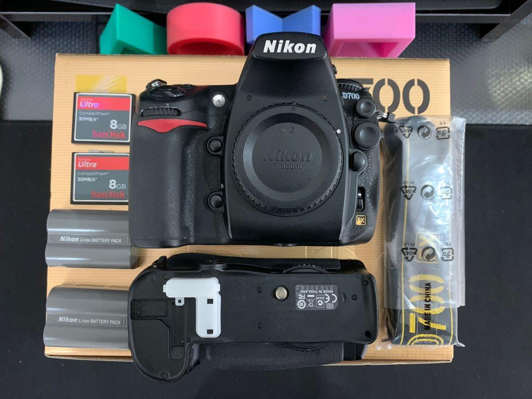 nikon dslr d700 with mb d10 and 8gb 2x sandisk cf card