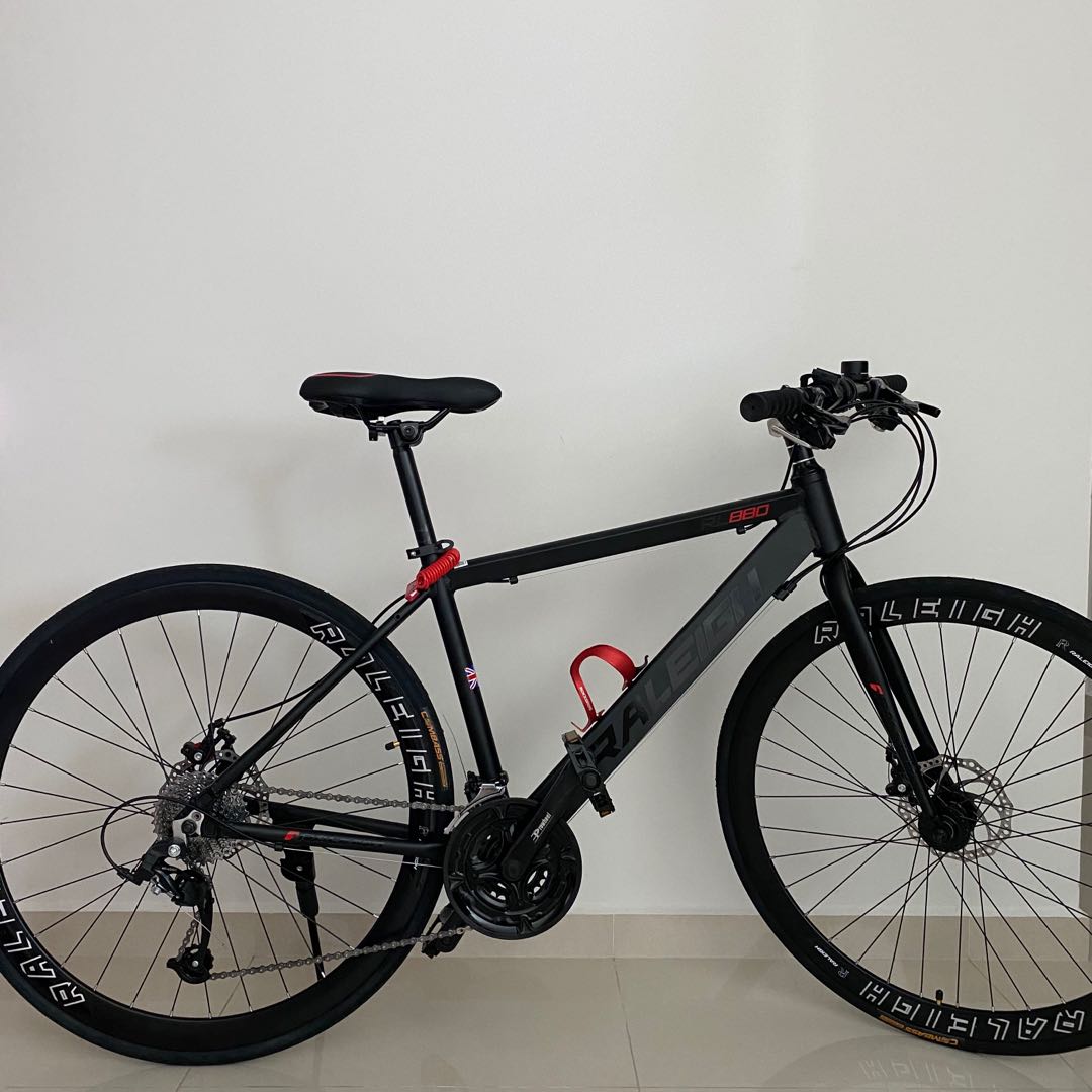 Raleigh hybrid on sale bike rl880