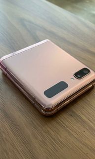 (Category: ) located in . Submitted by queen_shopper (Listing ID 1059515780, Image 1). Description: .