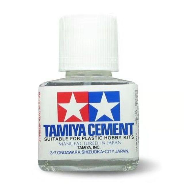 TAMIYA CEMENT 87003 ADHESIVE GLUE FOR PLAMO GUNPLA MODEL KIT, Hobbies & Toys, Stationery & Craft