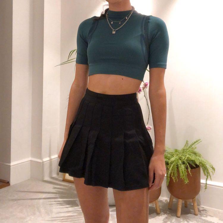 Black tennis deals skirt 60