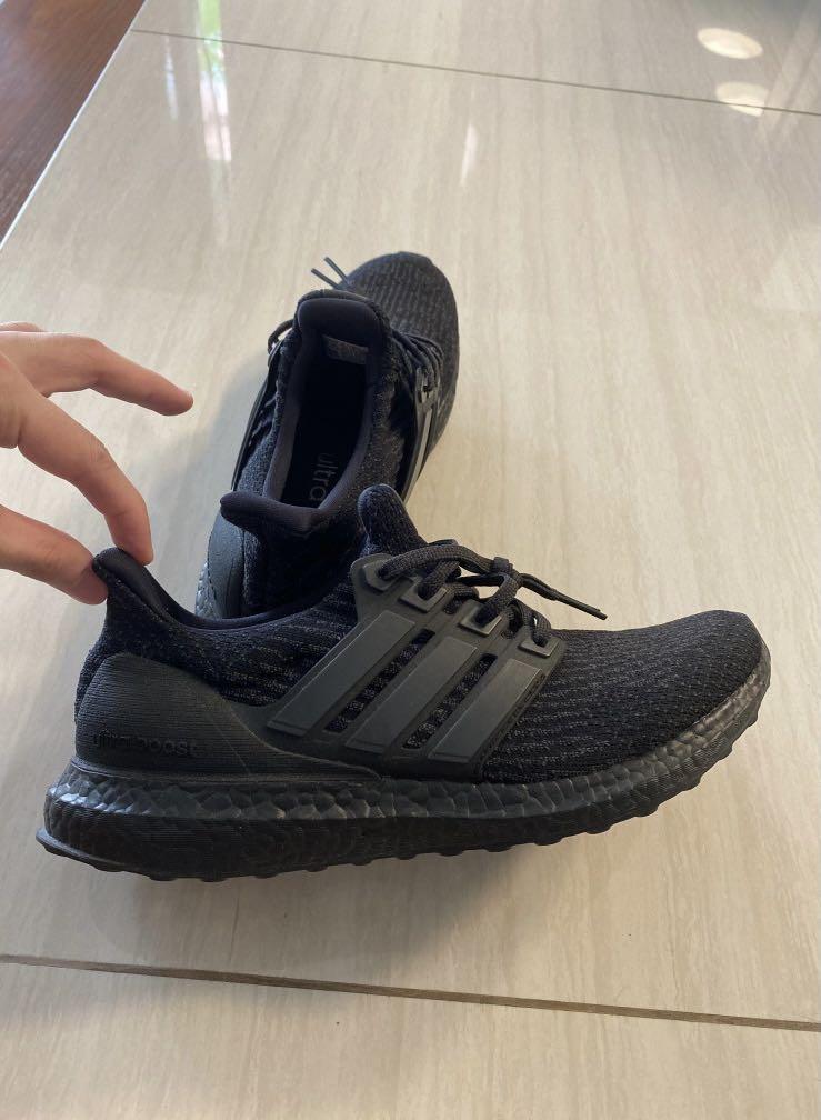 Triple Black Ultraboost 3.0 US9, Men's Fashion, Footwear, Sneakers on  Carousell