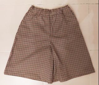 （分類：）位於 。 由 kwanderlust 提交（商品編號 1059542134，圖片 1）。簡介： 。