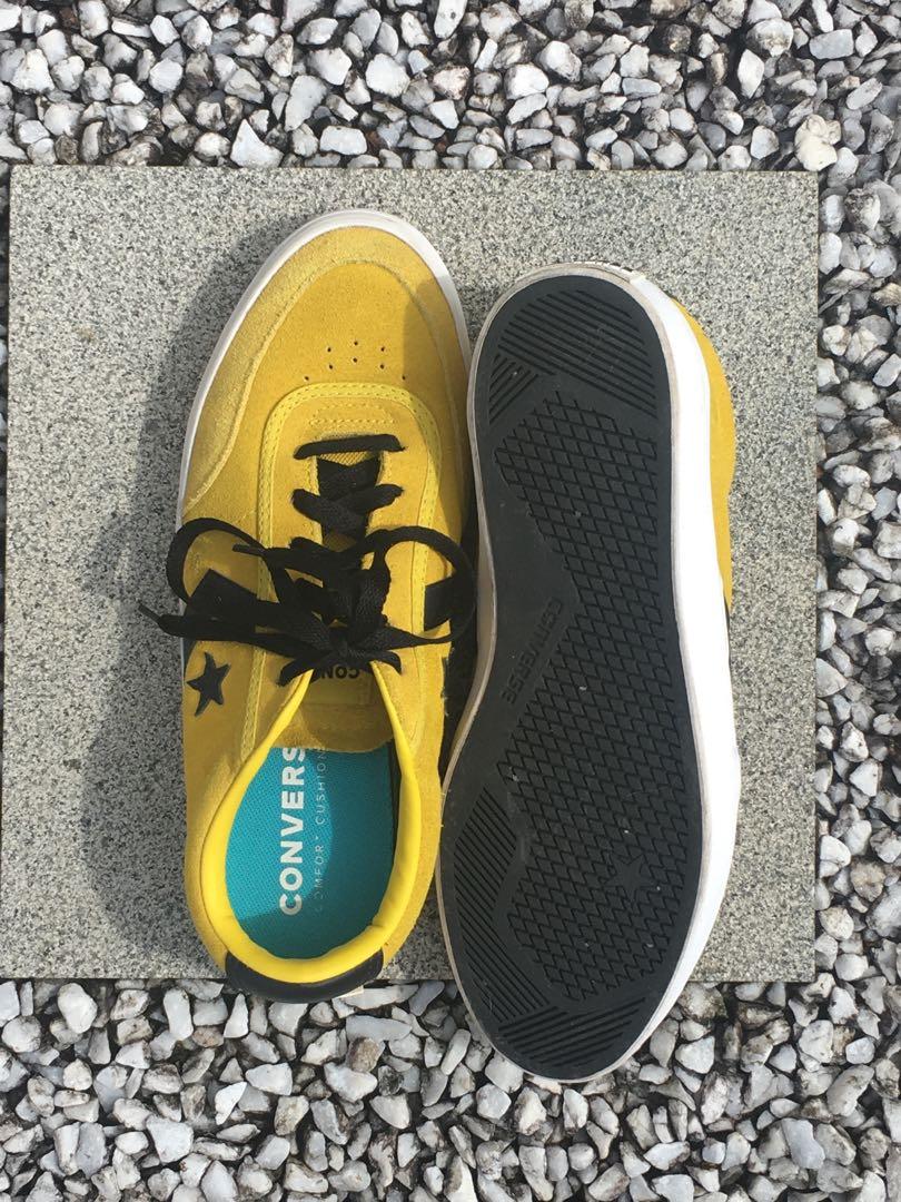Converse courtland ox yellow hot sale