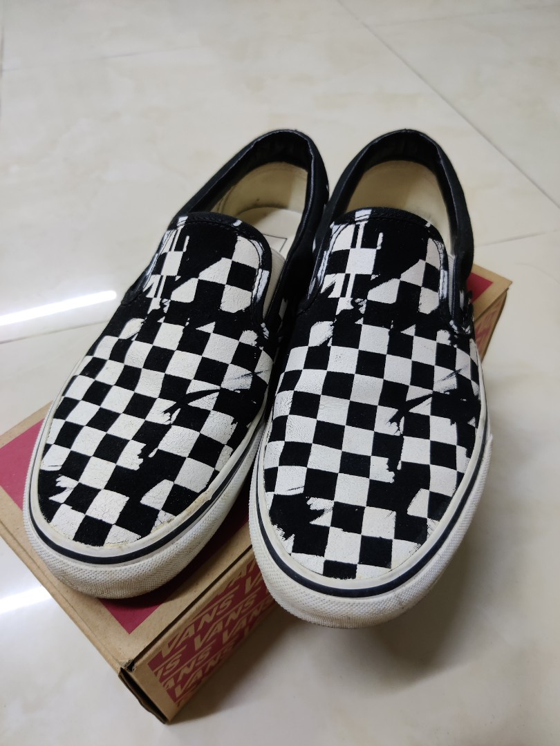 Vans classic slip on overprint check Unique Men s Fashion