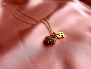 VINTAGE GOLD NECKLACE WITH CLASS 94 RING PENDANT