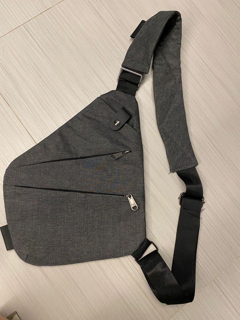 Personal shoulder pocket bag on sale