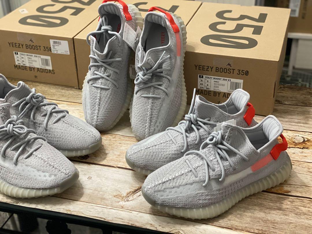 Yeezy 350 Tail Gate Tail Light grey