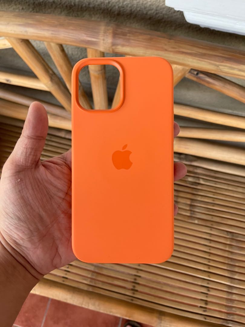 Apple silicone case kumquat clearance