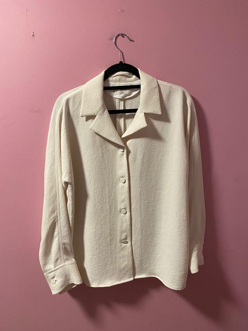 Aritzia Wilfred New Flowy Button Up 
