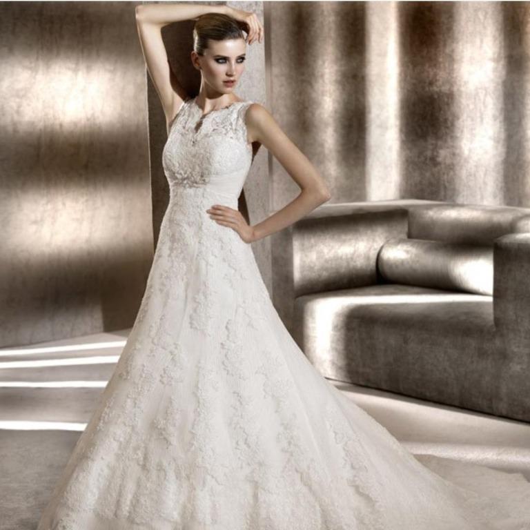 Branded Spain Wedding Dress Pronovias Bianca Women s Fashion