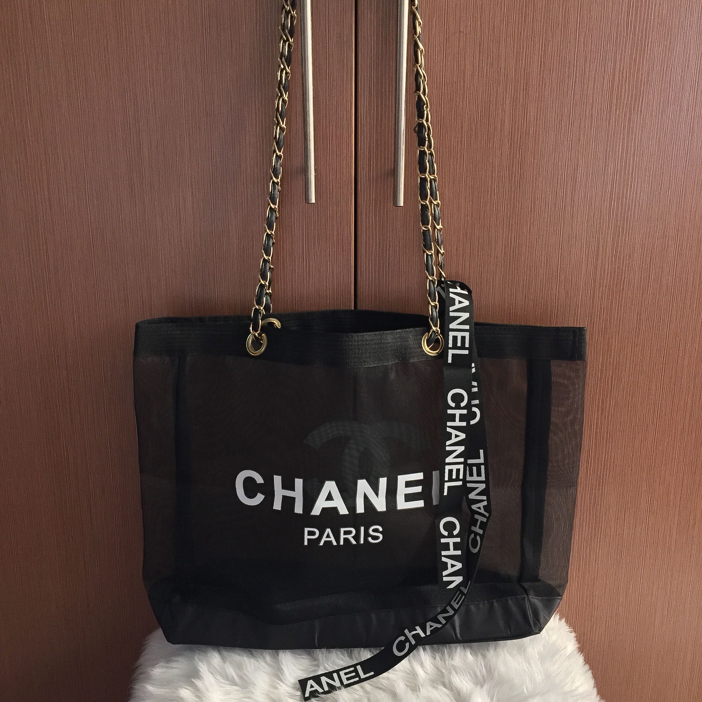 Chanel mesh tote vip gift best sale