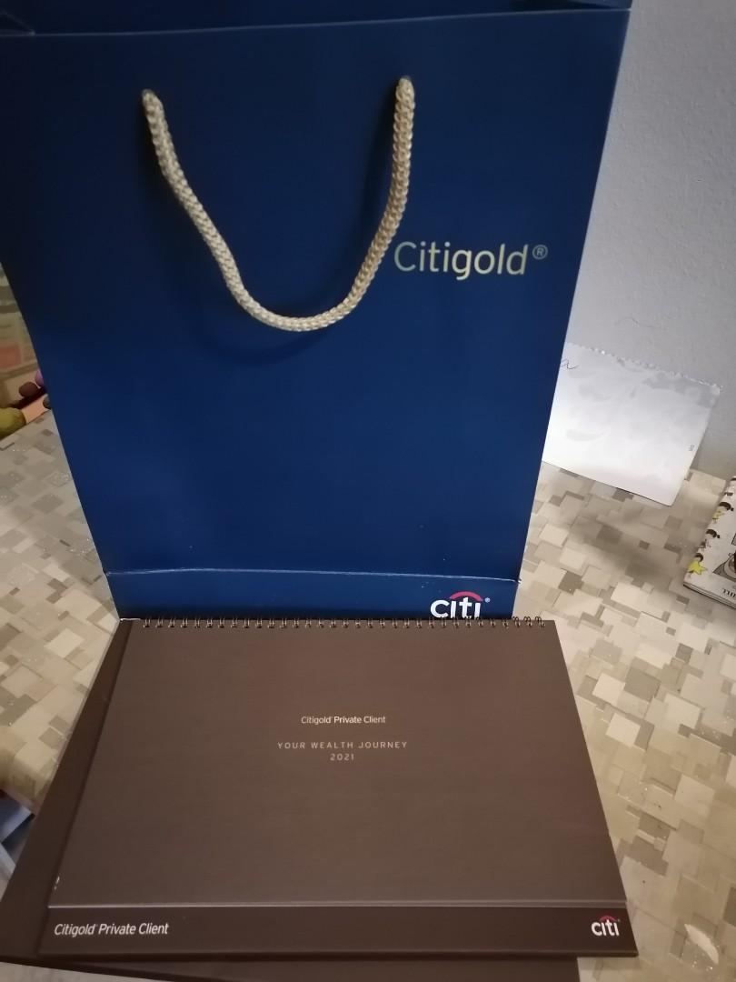 Citigold private client calendar 2021, Hobbies & Toys, Books