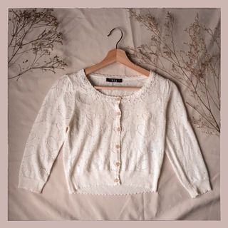 (Category: ) located in . Submitted by chaleurclothes (Listing ID 1059624991, Image 1). Description: .