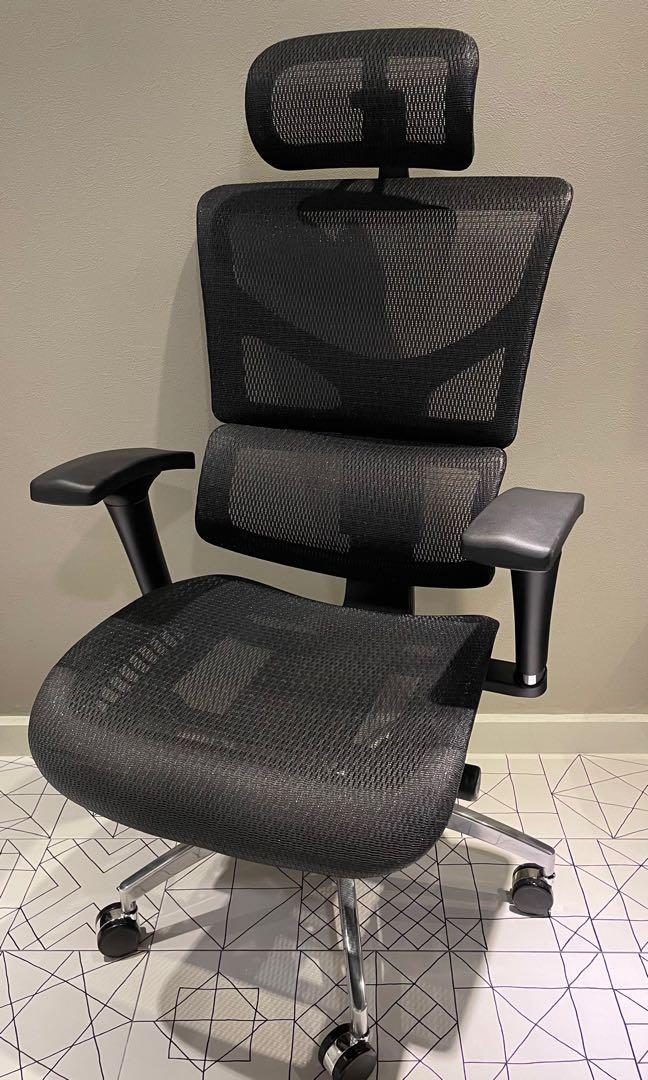 Ergo edge outlet chair