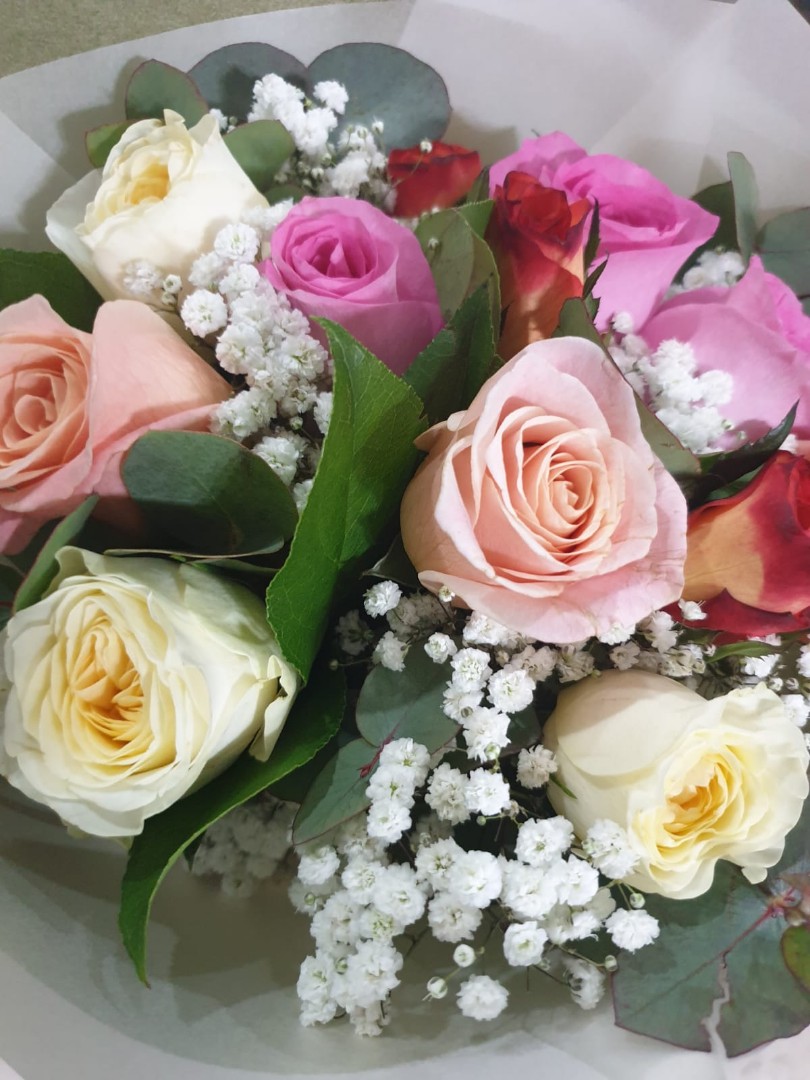 Flower arrangement course for 10pax, Furniture & Home Living, Home Decor, Other Home Decor on